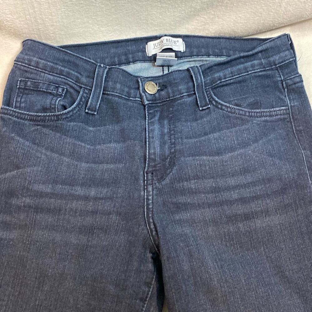 Judy Blue style 8361 cut 200 blue jeans size 9/29